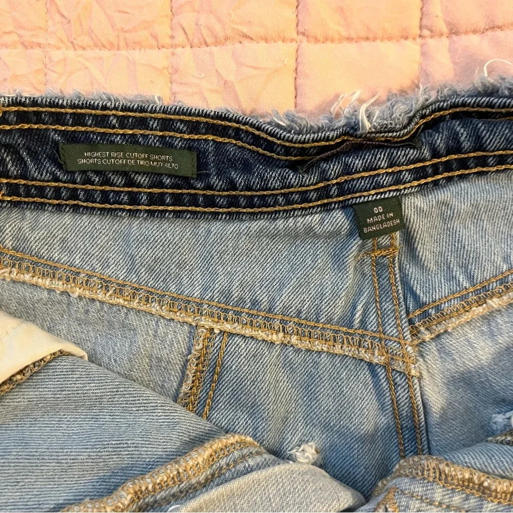 High Rise Patchwork Shorts - Picture 3 of 3